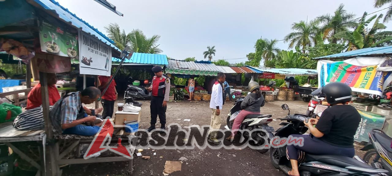 Polsek Gianyar Gelar KRYD di Pasar Samplangan, Pastikan Situasi Aman dan Kondusif