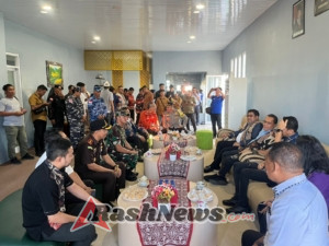 Forkopimda Sumba Timur Gelar Penjemputan Resmi Gubernur NTT di Bandara