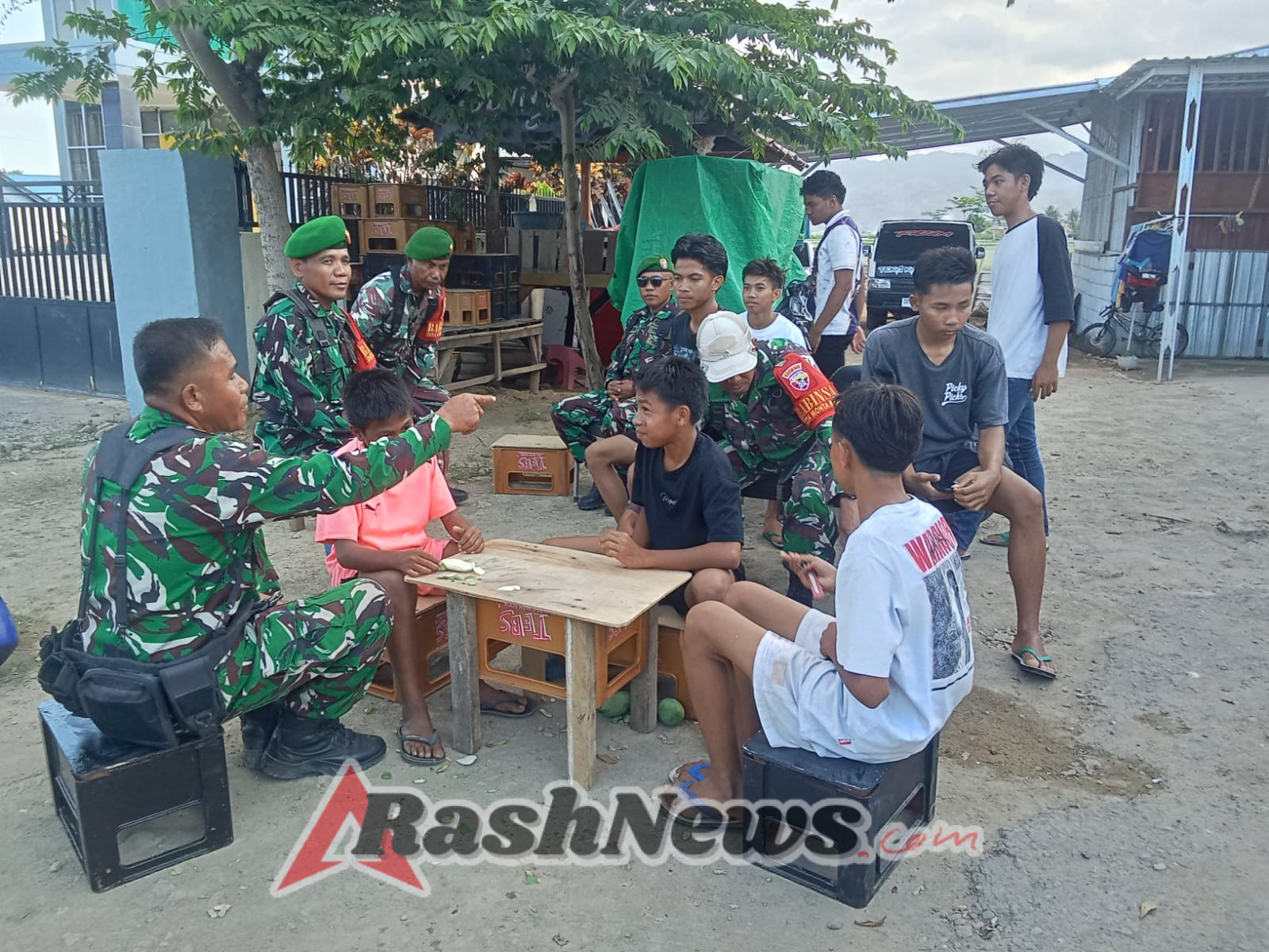 Cegah Gangguan Kamtibmas, Koramil Sape Laksanakan Patroli Wilayah