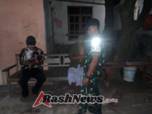 Koramil 1628-02/Sekongkang Terus Tingkatkan Kamtibmas Lewat Patroli Malam Babinsa