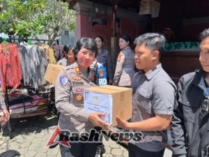 Sentuhan Kasih Polwan Polres Badung, Bantu Personel Terdampak Banjir Lewat Penyaluran Sembako