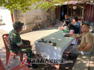 Babinsa Kodim 1602/Ende Gencarkan Pengamanan Wilayah, Warga Sambut Positif Kehadiran TNI