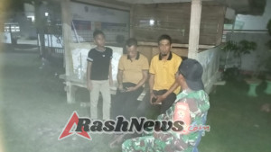 TNI dan Rakyat Bersinergi, Babinsa Jereweh Pastikan Keamanan Malam Hari