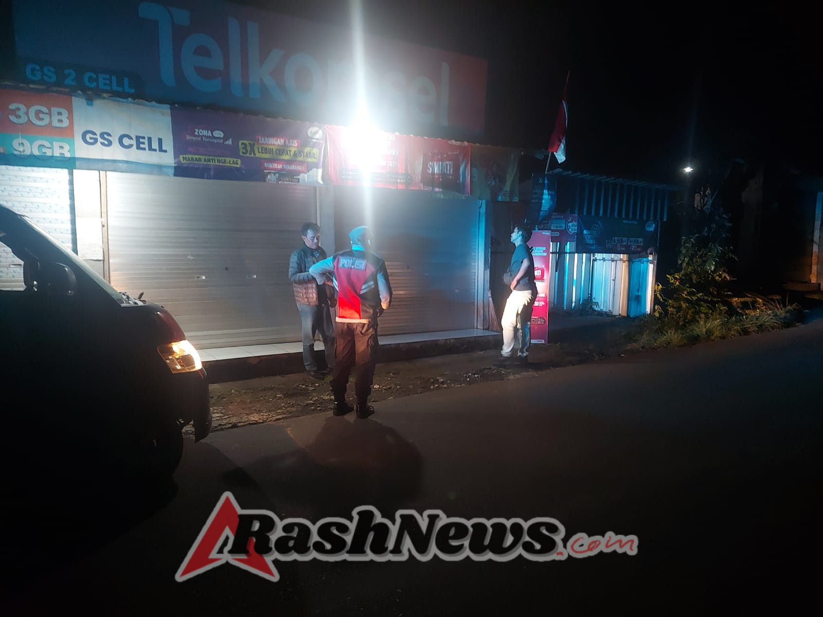 Minimalisir Gangguan Kamtibmas Malam Hari, Polsek Bebandem Gelar Blue Light Patrol
