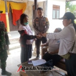 Pencairan BLT DD Didampingi Babinsa, Warga Desa Bunga Mekar Tegaskan Babinsa Beri Rasa Aman Dan Nyaman