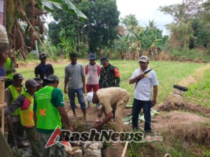 Tokoh Masyarakat dan TNI Bersinergi Dukung Peningkatan Infrastruktur Irigasi Desa Kowo