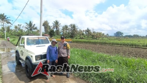 Bhabinkamtibmas Desa Tua Marga Patroli Dialogis dan Sambangi Warga Desa Binaan