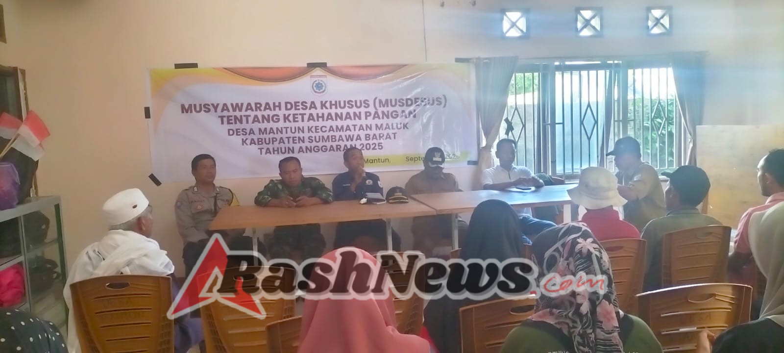 Babinsa Serda Anton Hariyanto Tegaskan Komitmen TNI Dukung Program Ketahanan Pangan Desa