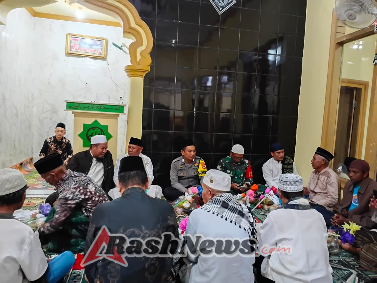 Serka Bustanuddin Ikuti Maulid Nabi Muhammad SAW di Lingkungan Sebubuk