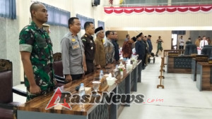 Rapat Paripurna DPRD Sumbawa Barat Bahas Nota Keuangan APBD 2026, Dandim 1628/KSB Hadir