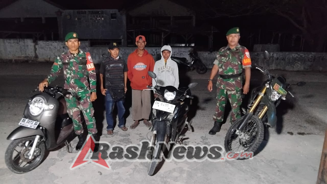 Jaga Keamanan dan Ketertiban Wilayah Binaan Babinsa Melaksanakan Patroli