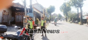 Pengamanan Ngaben di Sukawati Berjalan Lancar Berkat Sinergi Aparat dan Warga