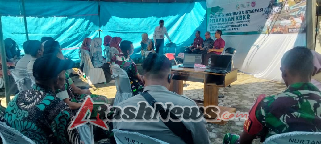 Babinsa Koramil 1628-01/Taliwang Ikut Sukseskan Pelayanan KBKR di Puskesmas Brang Rea