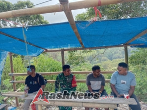 Babinsa Kodim 1602/Ende Berikan Rasa Aman dan Nyaman kepada Masyarakat Desa Detuena