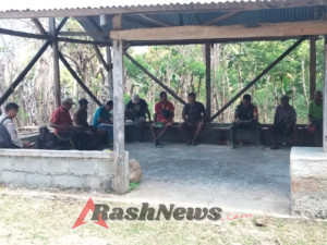 Babinsa Ba’a Bersama Aparat Desa dan Petani Wujudkan Tertib Pengelolaan Persawahan