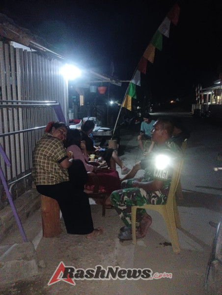 Peran Babinsa dalam Kamtibmas: Patroli Malam Sekongkang Berjalan Aman dan Kondusif