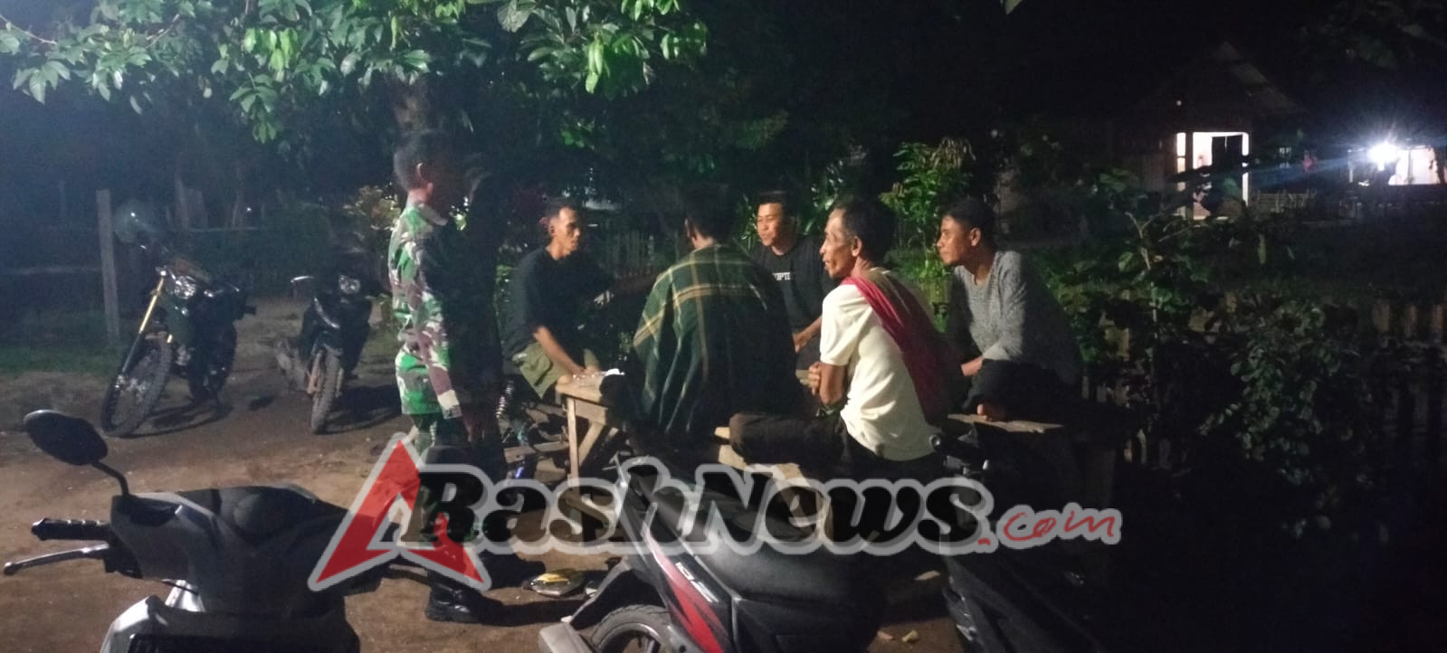 Patroli Keamanan, Koramil 1607-07/Lunyuk Hadir Jaga Kondusifitas Wilayah