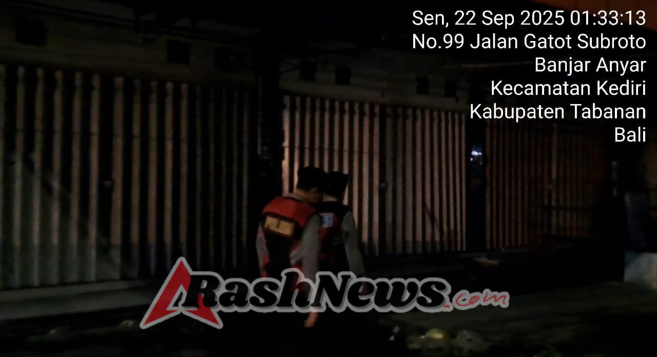 Patroli Jalan Kaki Subuh Perintis Presisi Sat Samapta Polres Tabanan, Wujudkan Kamtibmas Kondusif