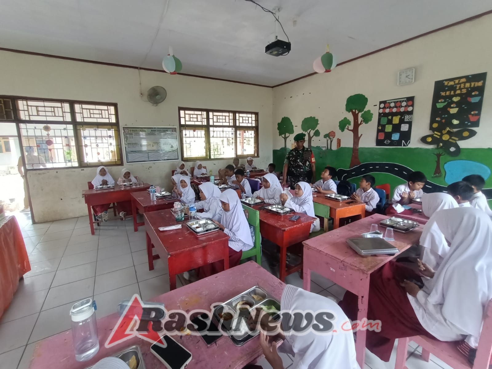 Babinsa Koramil 1628-03/Seteluk Dorong Generasi Muda Peduli Asupan Bergizi