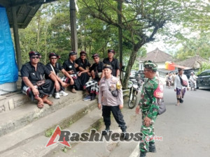 Patroli Gabungan Babinsa Peninjoan Jaga Kelancaran Tradisi Adat di Wilayah Binaan
