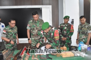 Satgas Yonif 741/GN Akhiri Misi Penugasan Perbatasan Dengan Menyerahkan Hasil Operasi Berupa Jatmuhandak Kepada Kolakops Pamtas RI-RDTL