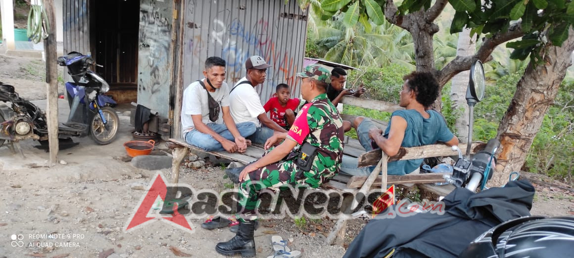 TNI AD Bersinergi dengan Masyarakat melalui Komsos di Kecamatan Ndori, Ende