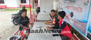 Wujudkan Kemanunggalan TNI-Rakyat, Babinsa Laksanakan Komsos di Kelurahan Onekore