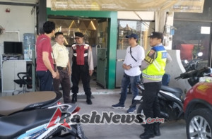 Polsek Pupuan Berikan Penyuluhan Untuk Mencegah Kenakalan Remaja di SMPN 2 Pupuan