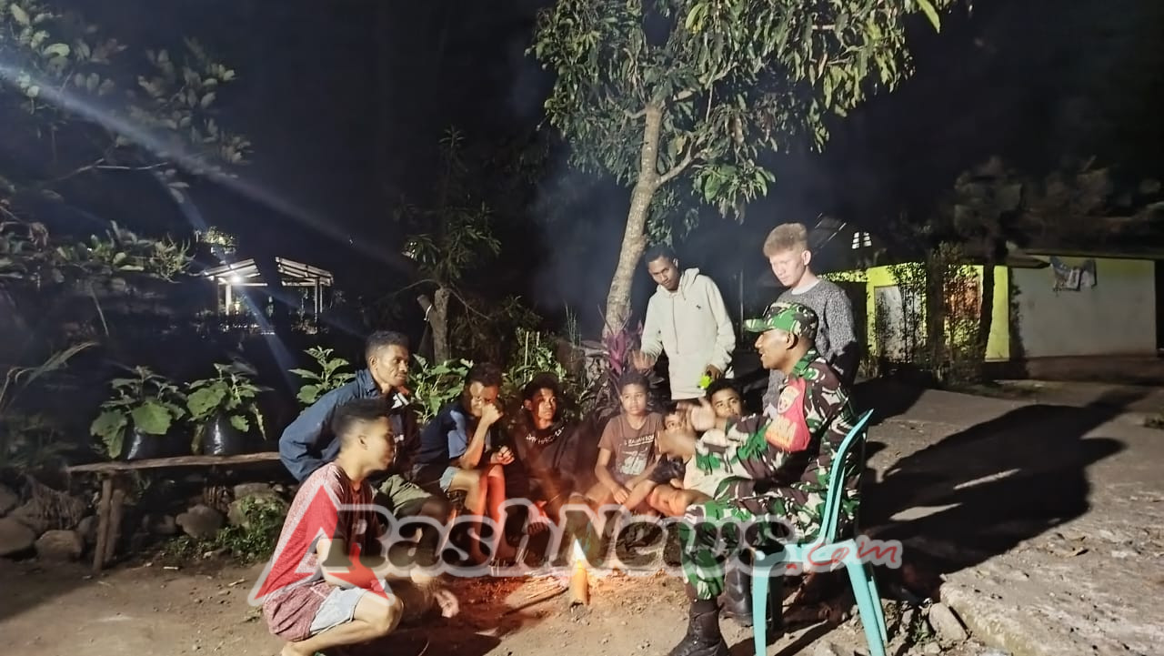 Babinsa Koramil 1625-03/Boawae Mantau Aktivitas Anak Muda di RT 15 Wolobaga