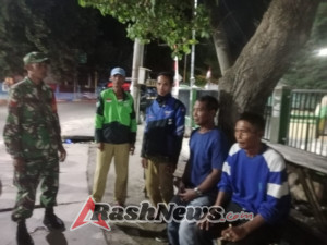 Babinsa Desa Ngali Himbau Warga Jaga Silaturahmi dan Awasi Keluarga Saat Bepergian