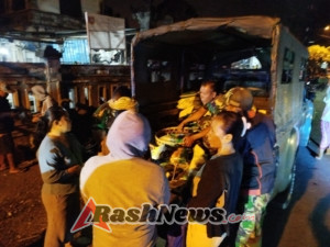 Sambut HUT TNI ke-80, Babinsa Koramil 1623-08/Kubu laksanakan penjualan beras SPHP.