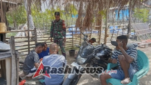 Babinsa Koramil 03/Batutua Gelar Komsos dan Monitoring di Dusun Tuambian