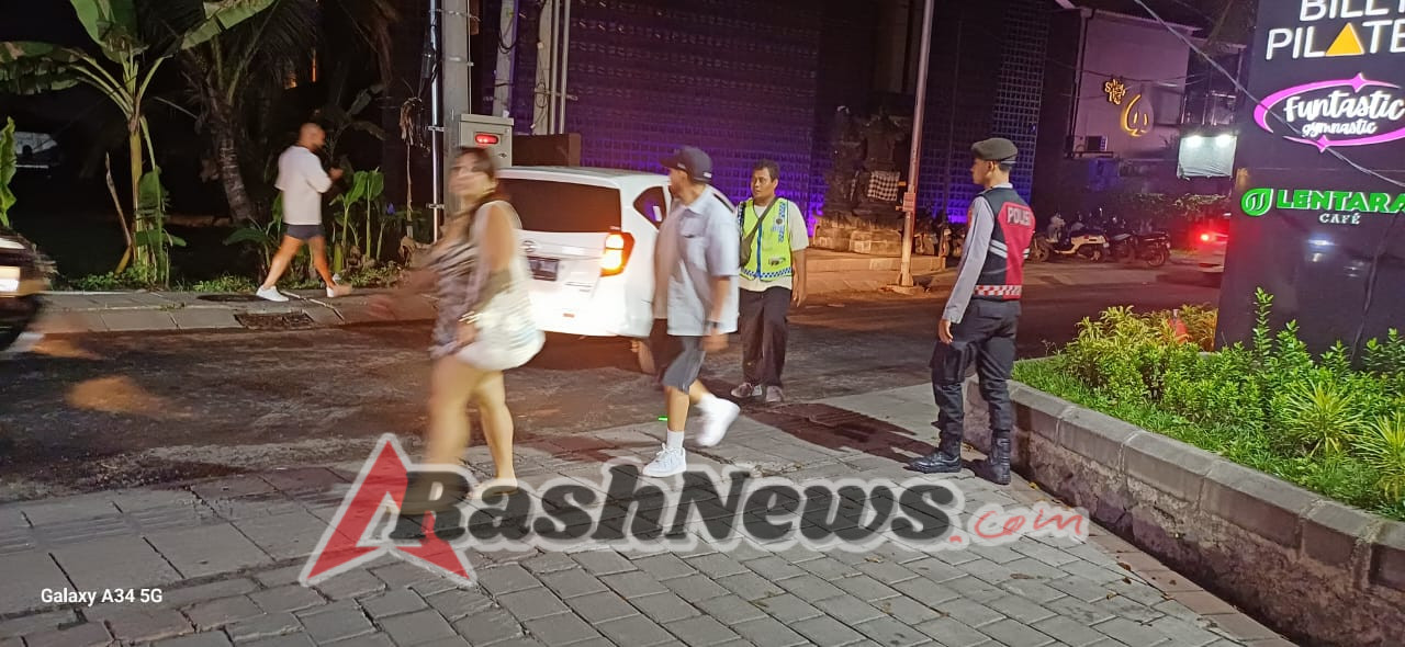 Unit Samapta Polsek Kuta Utara Tak Henti Patroli  Susuri Jalur Ramai Wisatawan