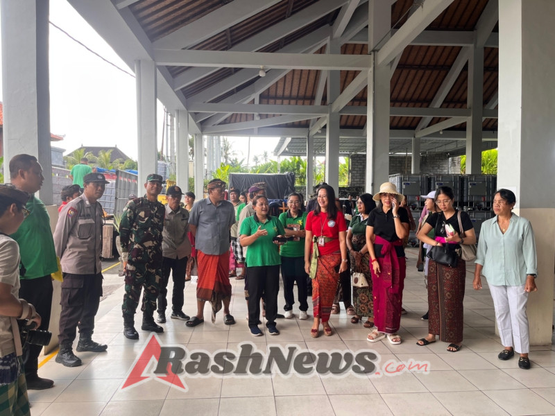 Bhabinkamtibmas Saba Atensi Kunjungan TP PKK, Bakti Sosial Penyerahan Bantuan Kursi Roda