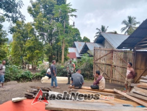 Babinsa Koramil 1602-01/Ende Jalin Sinergi dengan Warga Lewat Komsos di Wilayah Binaan
