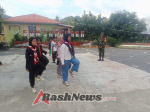 Generasi Muda Dilatih PBB, Babinsa Sapugara Bree Tekankan Pentingnya Kedisiplinan