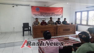 Kehadiran Babinsa Warnai Rapat Perubahan APBDes Sanding Tahun Anggaran 2025