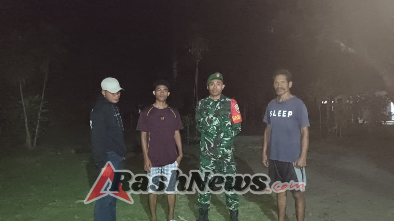 Babinsa Boawae Turun ke Lapangan, Patroli dan Sapa Anak Muda di Olakile