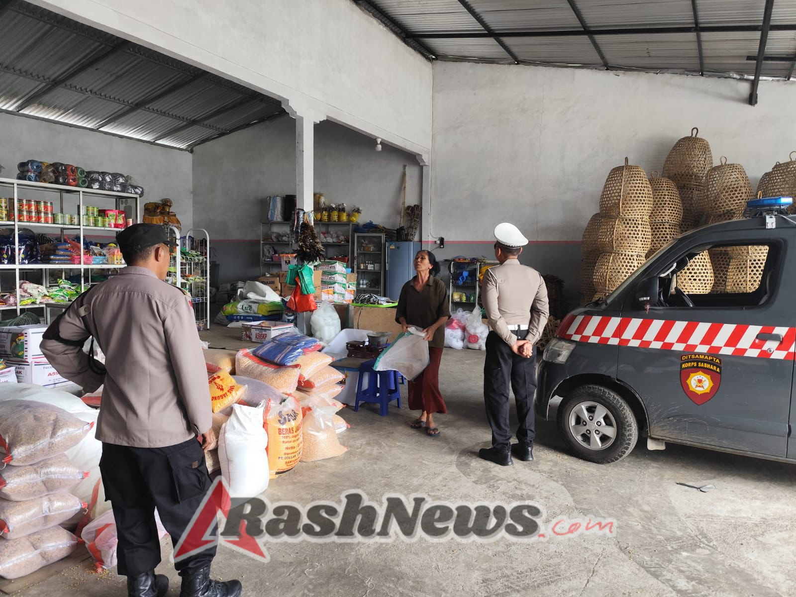 Jaga Stabilitas Kamtibmas, Polsek Selat Gelar Patroli Barcode di Sejumlah Titik