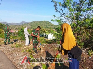 TNI dan Masyarakat Desa Belo Kompak Ciptakan Lingkungan Sehat dan Asri