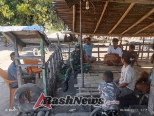 Babinsa Turun ke Lapangan, Monitoring dan Komsos Disambut Antusias Warga