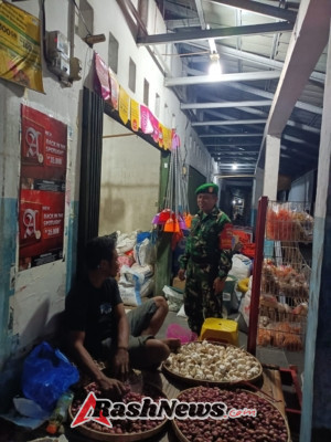 Patroli Babinsa Koramil 1625-02/Aimere Ciptakan Situasi Kondusif