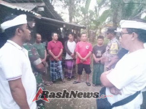 Dukung Ketertiban Administrasi, Babinsa Tegallalang Pastikan Penduduk Pendatang Miliki Identitas Resmi