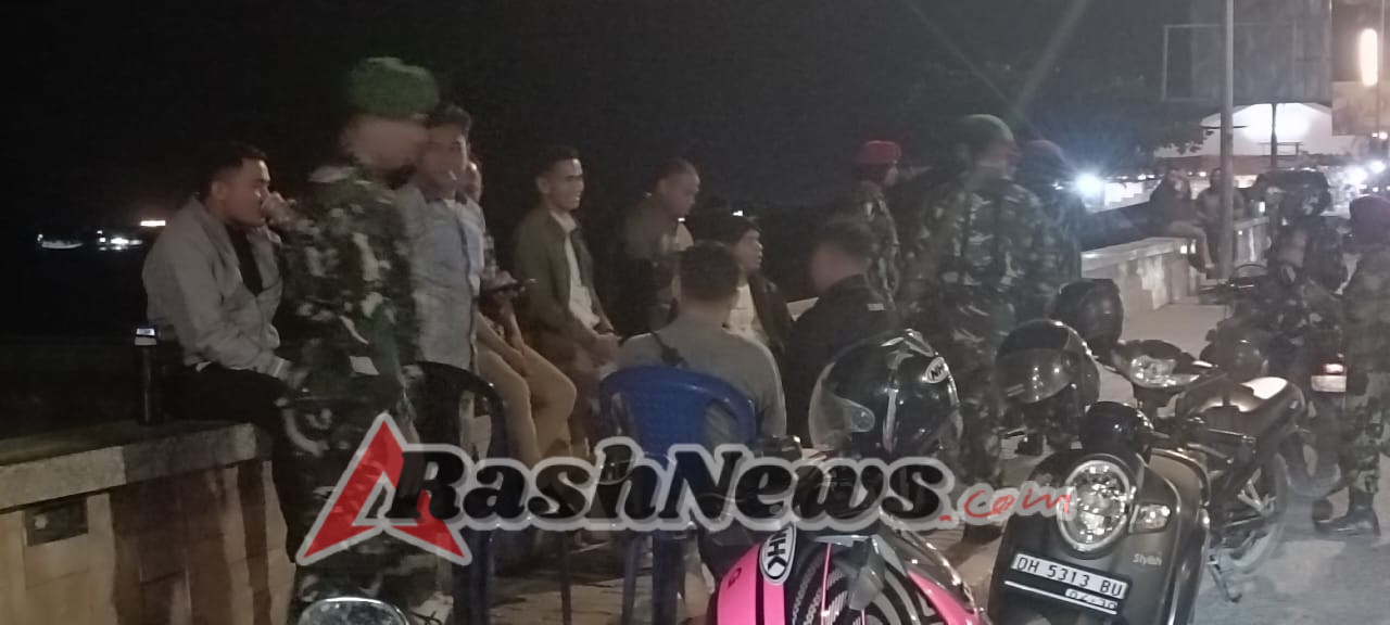 Patroli Siskamling Koramil 01 Kupang Wujudkan Lingkungan Aman Kondusif