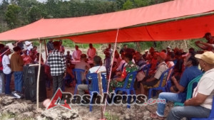 Sinergi Babinsa dan Masyarakat Wujudkan Sarana Pendidikan di Riung Barat