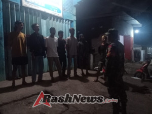 Kegiatan Siskamling Koramil 1608-02/Bolo Berjalan Lancar dan Aman, Warga Diminta Berpartisipasi