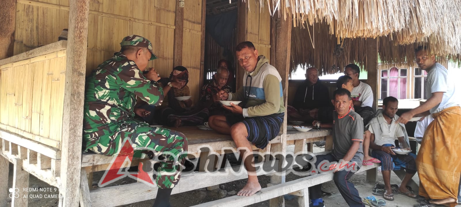 Komsos dan Pamwil di Maubasa: TNI Hadir Dengarkan Keluhan dan Jaga Keamanan Wilayah