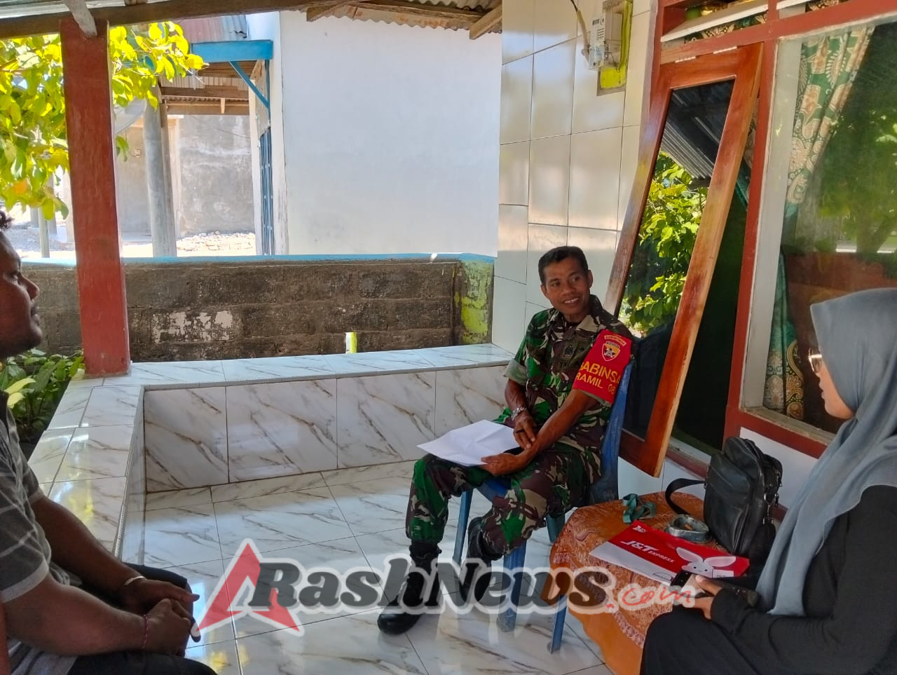 Babinsa Koramil 1627/Rote Ndao Berikan Himbauan Penting Terkait Persiapan Menjadi Istri Prajurit