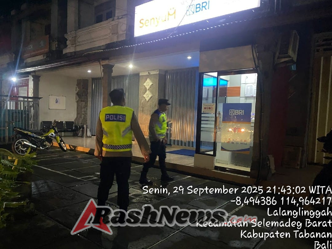 Polsek Selemadeg Barat Gelar Patroli Malam, Cegah Aksi Kriminal