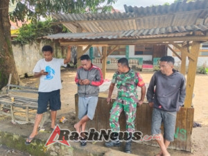 Komsos Bersama Warga, Babinsa Tekankan Pentingnya Deteksi Dini Bencana